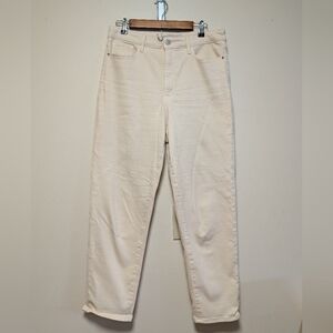 Athleta Cream Stretch Straight Leg Pants Size 12 Mid Rise Performance Denim